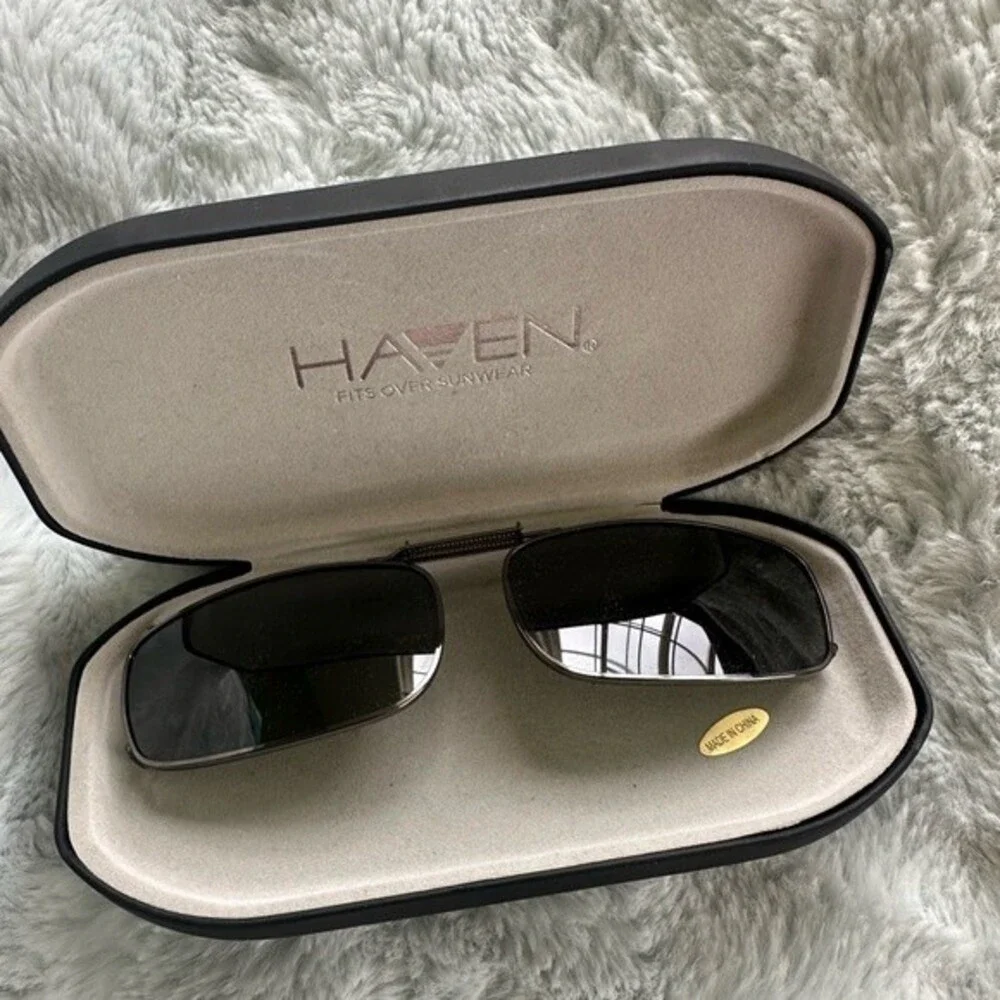 Haven Sun Clip For Over Eyeglasses With Black Hard Faux Leather Clam Shell Case